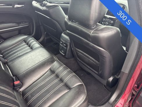 Used 2021 Chrysler 300 S image 9
