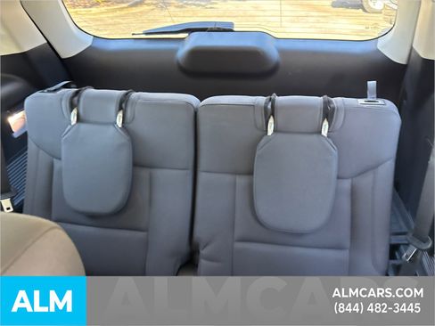 Used 2025 Ford Explorer Active image 29