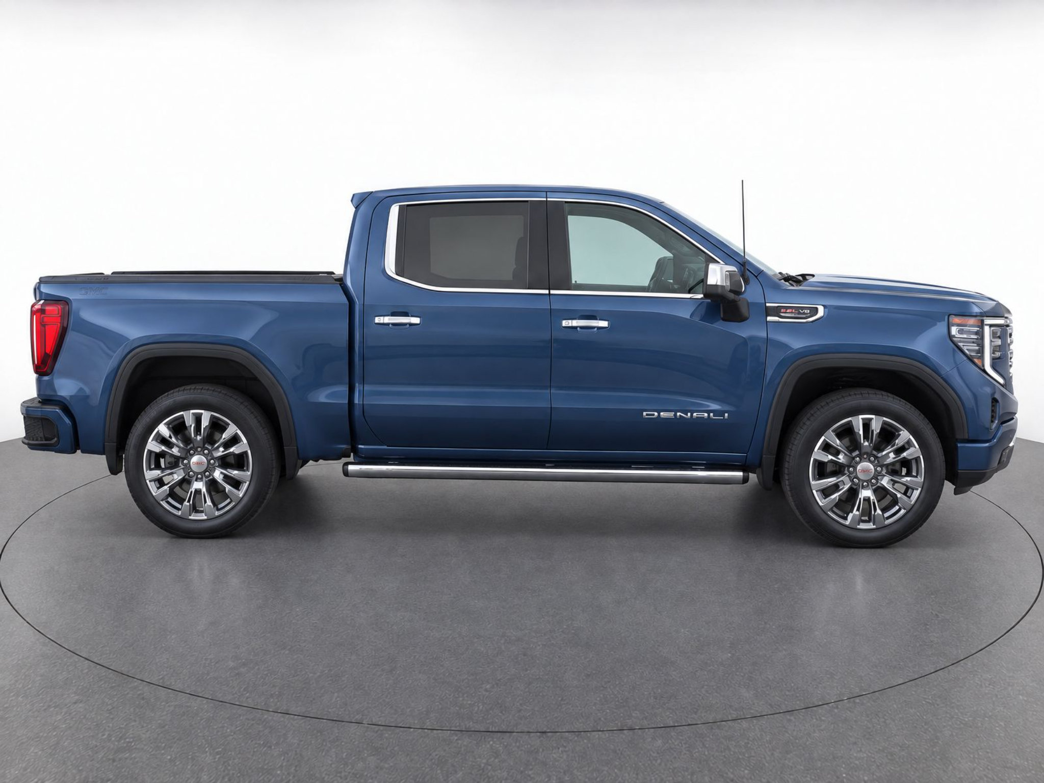 Used 2026 GMC Sierra 1500 Denali AWD/4WD image 8