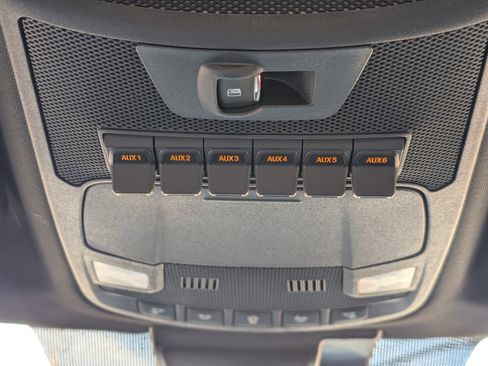 Used 2022 Ford F350 Lariat w/ Lariat Ultimate Package image 29