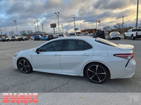 Used 2018 Toyota Camry XSE w/ Driver Assist Package image 28