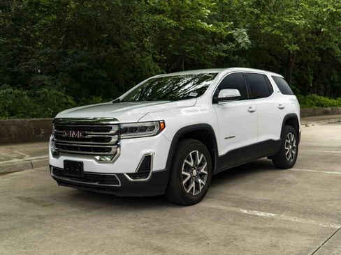 Used 2021 GMC Acadia SLE FWD image 4