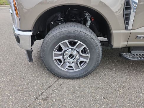 New 2026 Ford F350 Lariat w/ Lariat Premium Package image 31