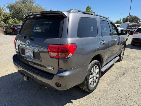 Used 2014 Toyota Sequoia Limited AWD/4WD image 5