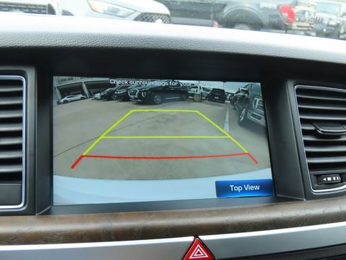 Used 2017 Genesis G80 3.8 w/ Option Group 03 image 32