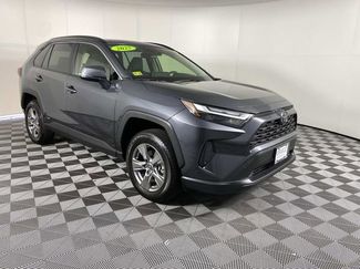 Used 2025 Toyota RAV4 XLE w/ Convenience Package AWD/4WD video 1