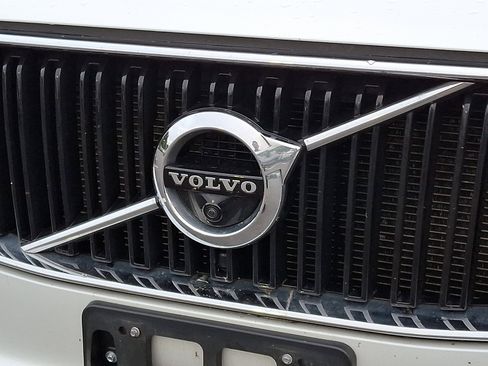 Used 2019 Volvo XC90 T6 Momentum w/ Advanced Package AWD/4WD image 8