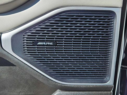 Used 2024 Jeep Wagoneer Series II w/ Flexible Seating Group image 25