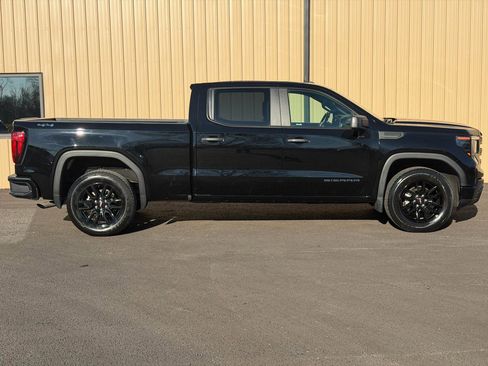 Used 2024 GMC Sierra 1500 Pro w/ Graphite Edition image 3