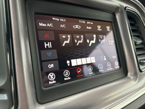 Used 2019 Dodge Challenger SXT image 55