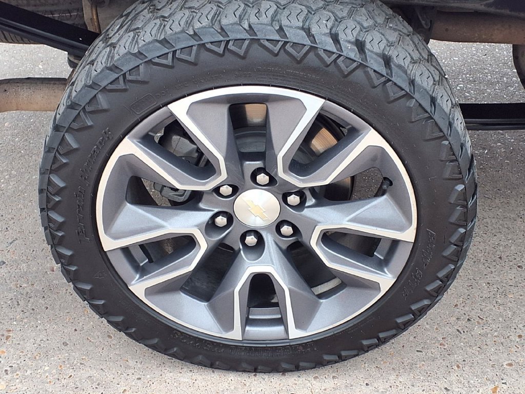 Used 2021 Chevrolet Silverado 1500 LT RWD image 10