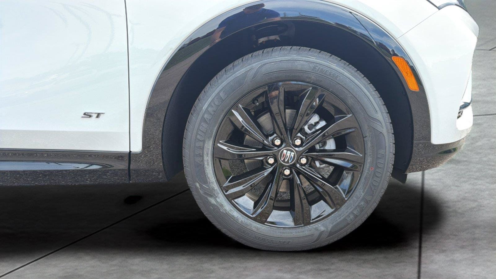 New 2026 Buick Envista Sport Touring w/ Convenience I Package FWD image 24