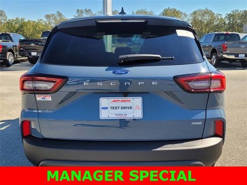 New 2025 Ford Escape ST-Line w/ Equipment Group 301A image 39