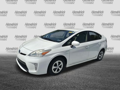 Used 2012 Toyota Prius Three FWD image 5