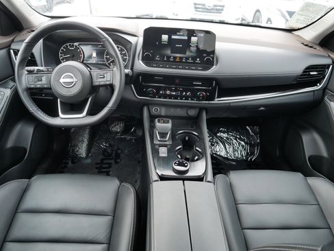 Certified 2023 Nissan Rogue SL w/ SL Premium Package image 10