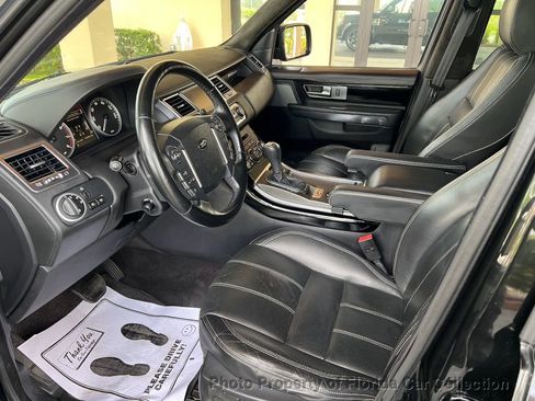 Used 2010 Land Rover Range Rover Sport Supercharged image 7