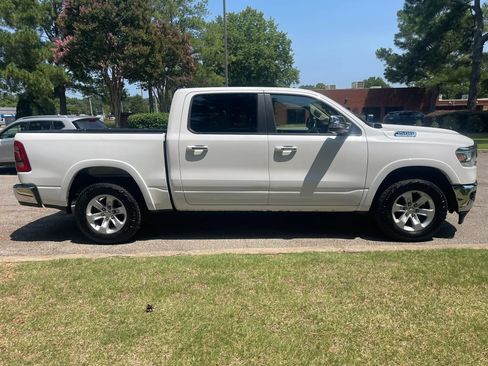 Used 2020 RAM 1500 Laramie AWD/4WD image 6