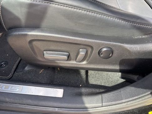 Used 2017 Lexus RX 350 AWD w/ Premium Package image 31