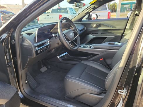 Used 2024 Cadillac Lyriq Sport w/ LPO, Floor Liner Package image 21