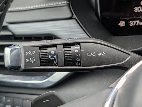 Used 2025 GMC Acadia Elevation AWD/4WD image 40