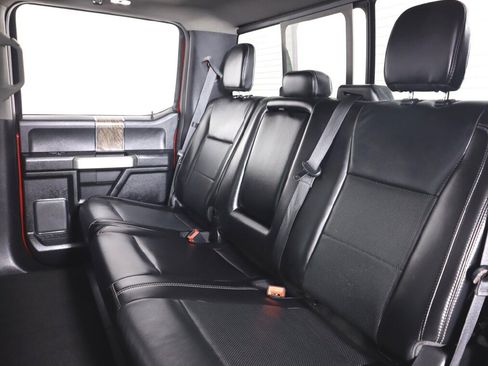 Used 2019 Ford F350 Lariat w/ Lariat Ultimate Package image 44