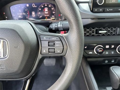 Certified 2023 Honda Accord EX image 23