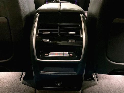 Used 2023 BMW X5 sDrive40i w/ Premium Package image 34