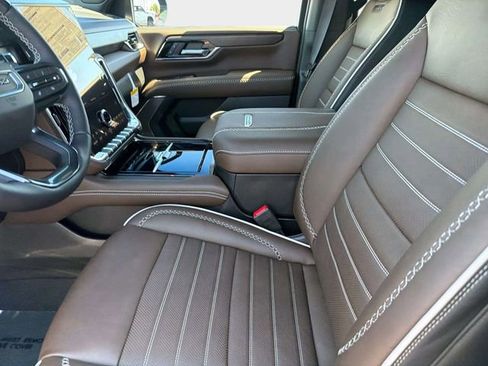 New 2026 GMC Yukon XL Denali Ultimate image 23