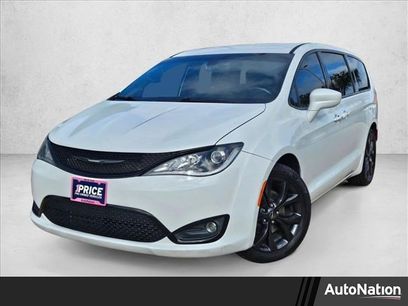 Used 2019 Chrysler Pacifica Touring Plus w/ S Appearance Package