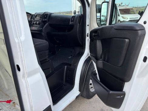 Used 2019 RAM ProMaster 2500 FWD image 25