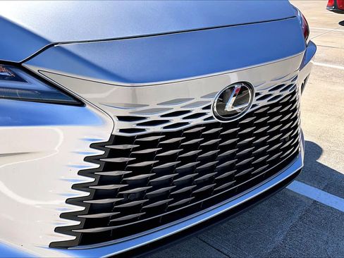 Used 2025 Lexus RX 350 FWD w/ Technology Package image 26