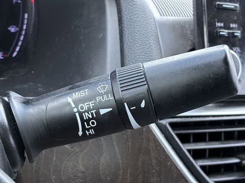 Used 2019 Honda Accord EX-L image 29