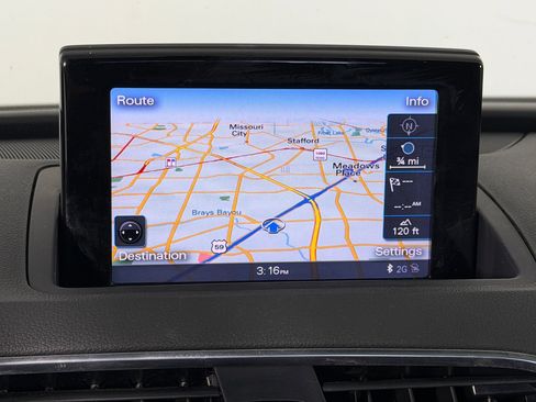 Used 2016 Audi Q3 2.0T Premium Plus w/ Technology Package image 27