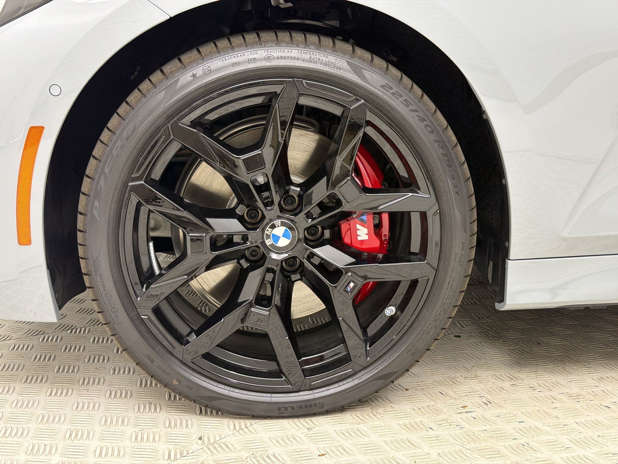 New 2026 BMW 330i Sedan w/ M Sport Package RWD image 13