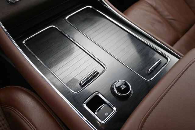 Certified 2025 Lincoln Aviator Reserve w/ Illumination Package AWD/4WD image 19