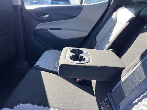 Certified 2022 Chevrolet Equinox LS image 13