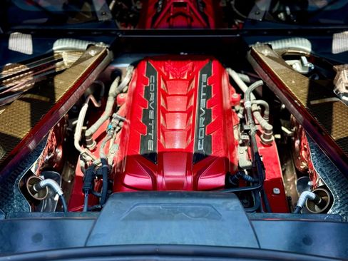 Used 2020 Chevrolet Corvette Stingray Coupe w/ Z51 Performance Package image 30