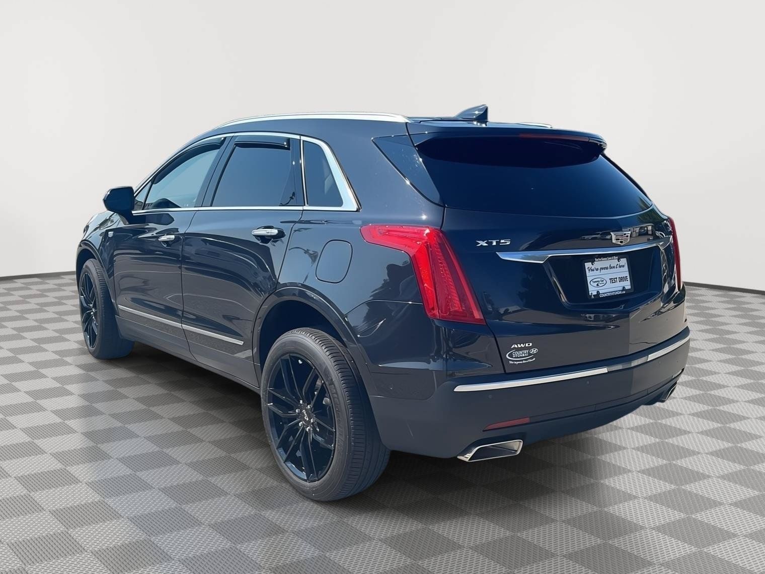 Used 2019 Cadillac XT5 Premium Luxury w/ Driver Assist Package AWD/4WD image 7