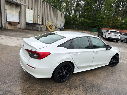 Used 2023 Honda Civic Sport image 10