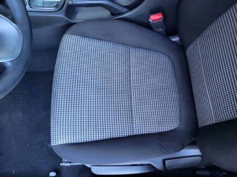 Used 2018 Hyundai Kona SE image 27