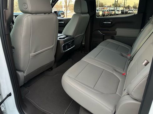Used 2020 GMC Sierra 1500 SLT image 14