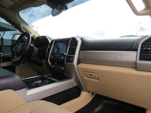 Used 2020 Ford F250 Lariat w/ Lariat Ultimate Package image 16