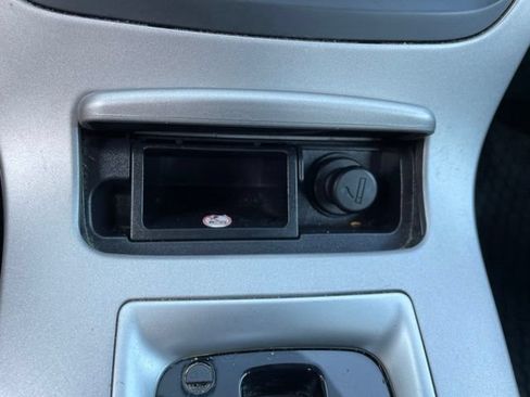 Used 2015 Nissan Sentra SV FWD image 34