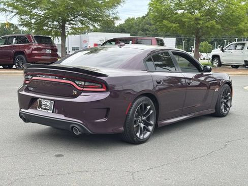Used 2022 Dodge Charger Scat Pack RWD image 13