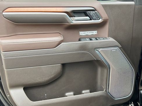 Certified 2025 GMC Sierra 1500 Denali w/ Denali Reserve Package image 21
