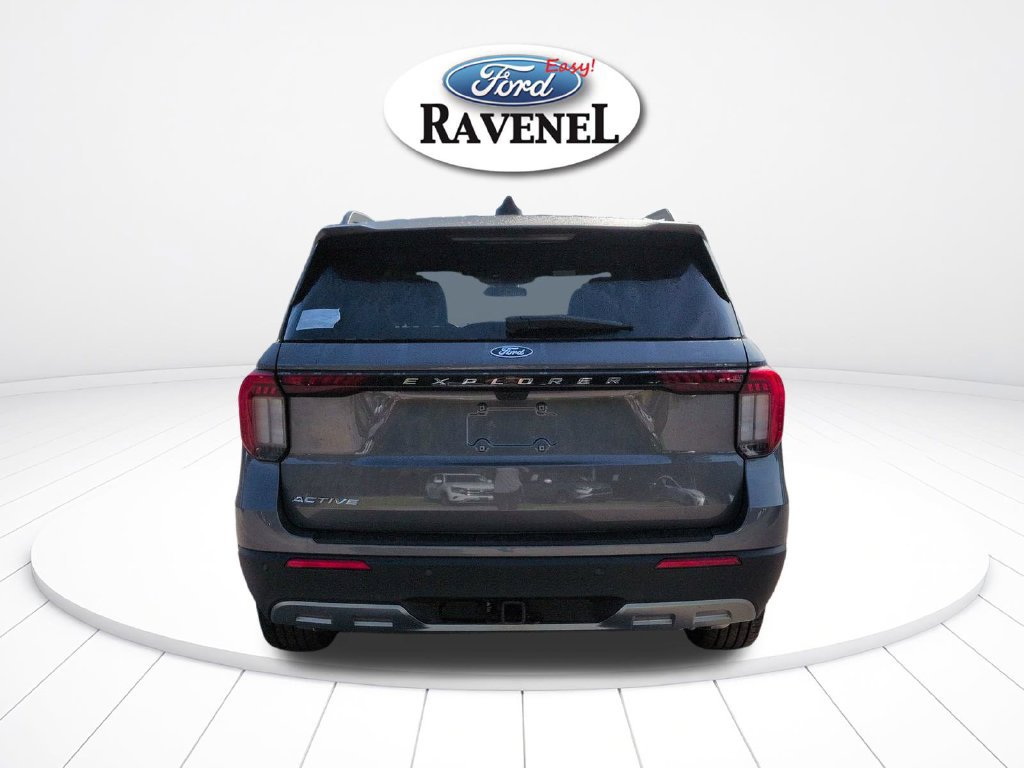 New 2027 Ford Explorer Active w/ Active Comfort Package RWD image 5