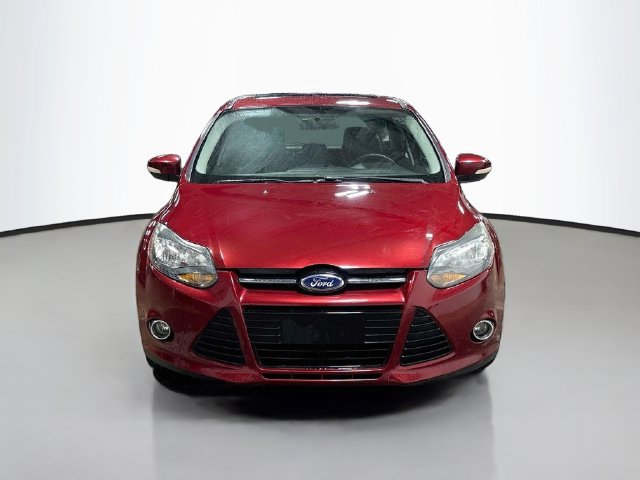 Used 2014 Ford Focus Titanium FWD image 3