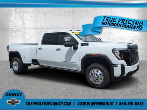 Used 2026 GMC Sierra 3500 Denali Ultimate AWD/4WD image 1