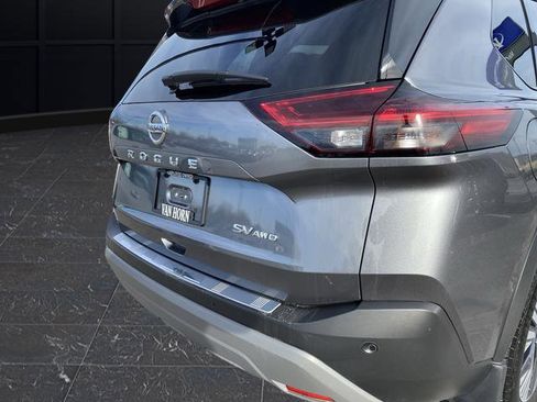 Used 2021 Nissan Rogue SV image 35