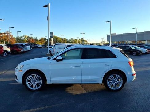 Used 2019 Audi Q5 2.0T Premium Plus w/ Premium Plus Package image 12